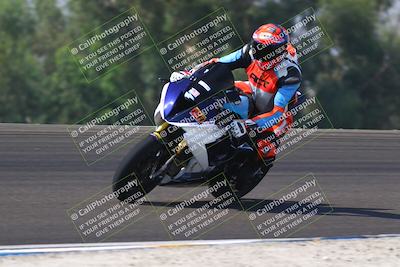 media/Sep-20-2025-TrackDaz (Sat) [[27f0cde673]]/A Group/11am (Turn 2)/